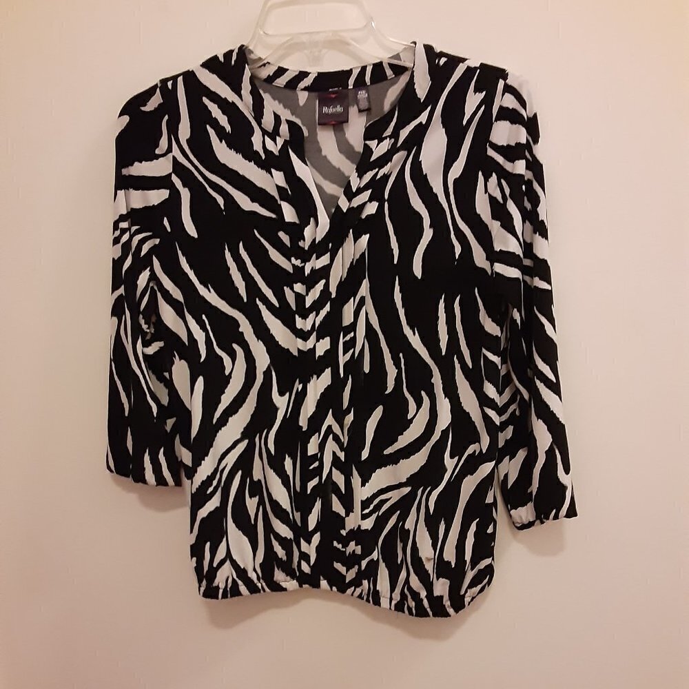 Rafaella Size PXS Black & White Top w/V-Neck/Long Sleeves & Elastic Waist